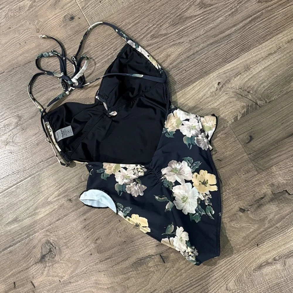 Montce Devin Rosa One Piece in Liz Floral A